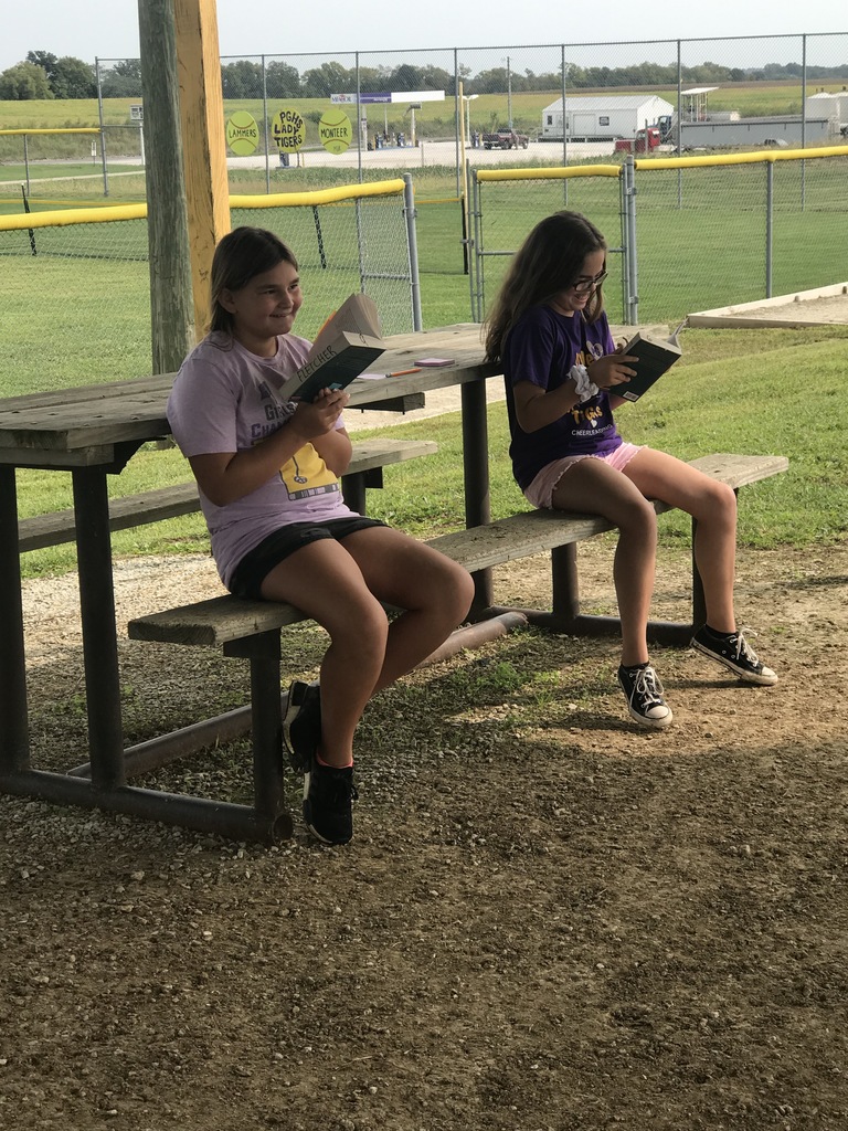 Sixth Grade Students Reading